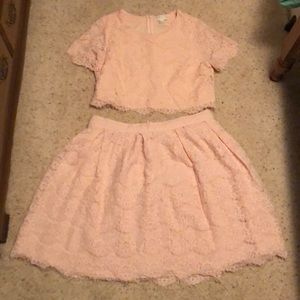 Beautiful 2 piece set